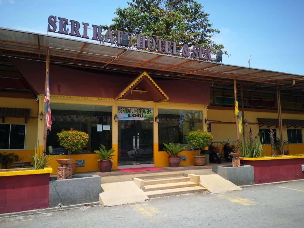Seri Ratu Hotel & Spa Port Dickson Exterior photo